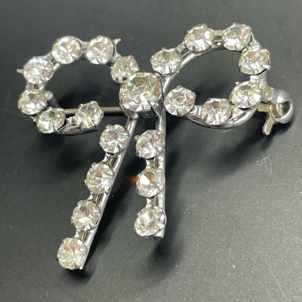 Vintage Rhinestone Bow Brooch Pin - Picture 3 of 8